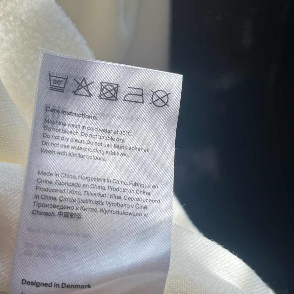 (FOSSIL) Rains Fleece W Sweatshirt - Picture 10 of 11